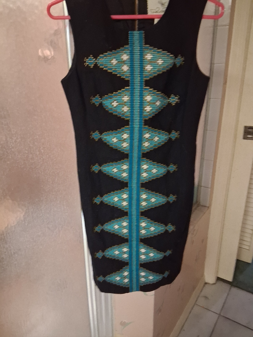 Anthropologie Tabitha Diamond Sheath Dress, Size 2 Black Blue Embroidered